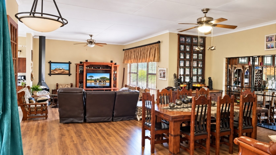 4 Bedroom Property for Sale in Wilkoppies North West